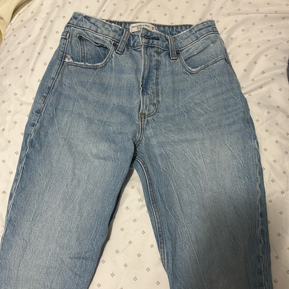 Abercrombie jeans